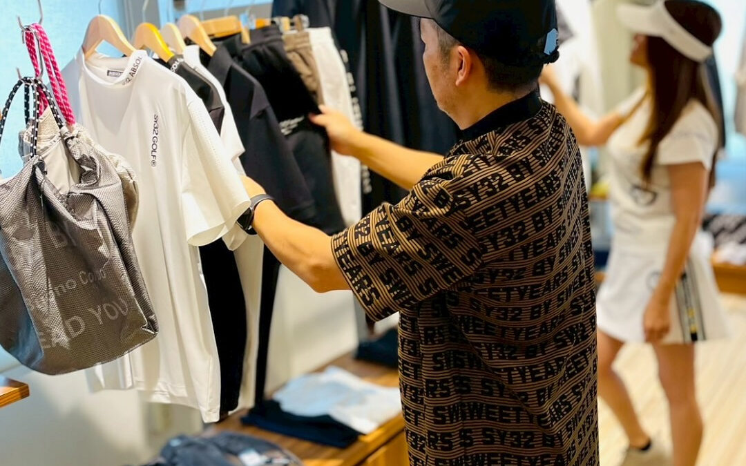 サンゴルフでは街中でもカッコよく✨